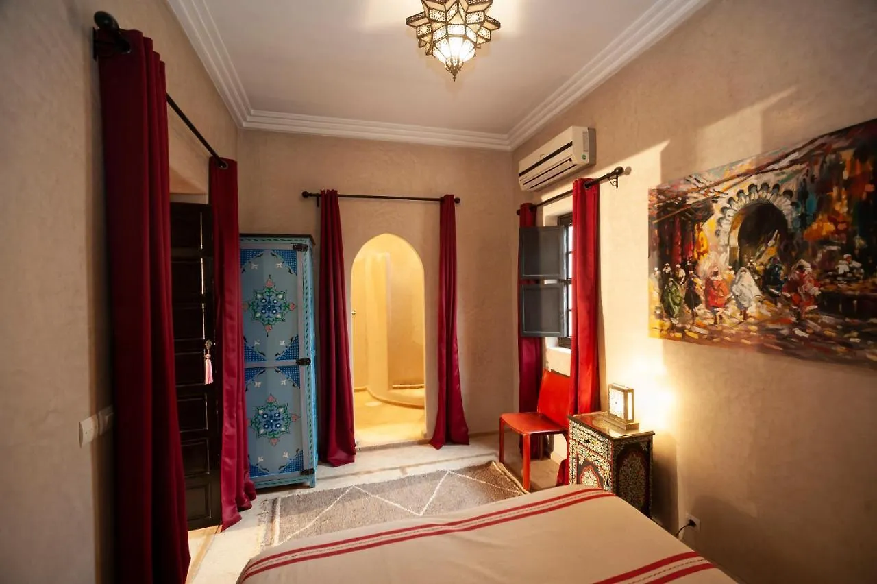 Riad Des Trois Palais Marrakesh
